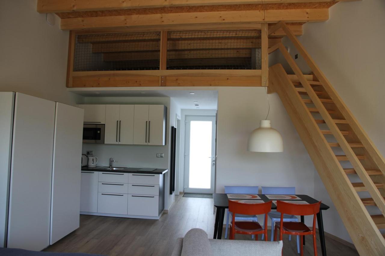 Apartmany Hluboka Nad Vltavou S Vyhledem Na Zamek Eksteriør billede